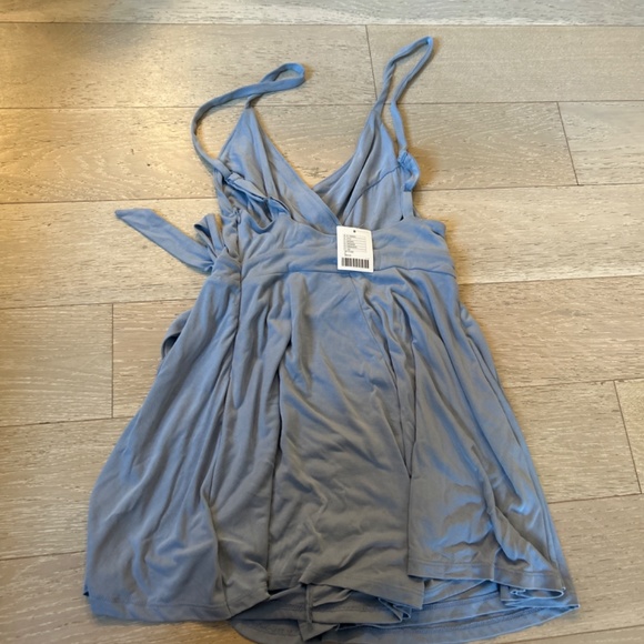 Urban outfitters blue romper - Picture 2 of 3